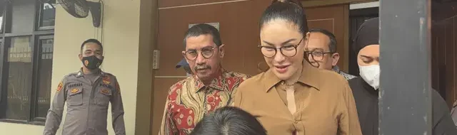 Nikita Mirzani: Bukti Mobil & Rp3,4 Miliar Terungkap!