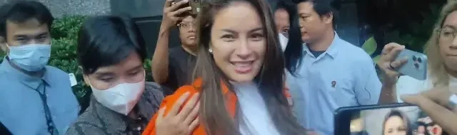 Nikita Mirzani Rutan: Santai, Tegar, Bantah Pemerasan