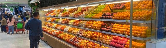 Raih Diskon 20% Anggur dan Pear Century di Transmart Full Day Sale