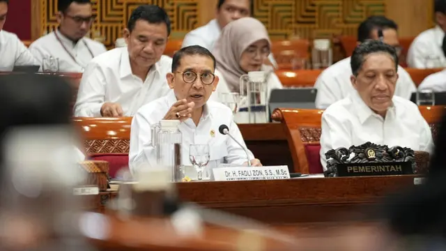 Sejarawan Profesional Ulang Sejarah Nasional: Fadli Zon Ungkap Fakta