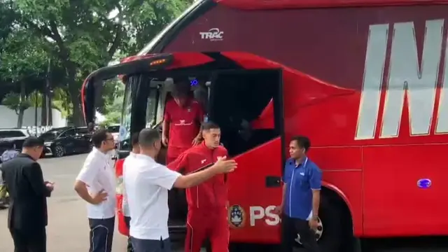 Timnas Indonesia Silaturahmi Prabowo: Makan Siang & Nyanyi Bersama