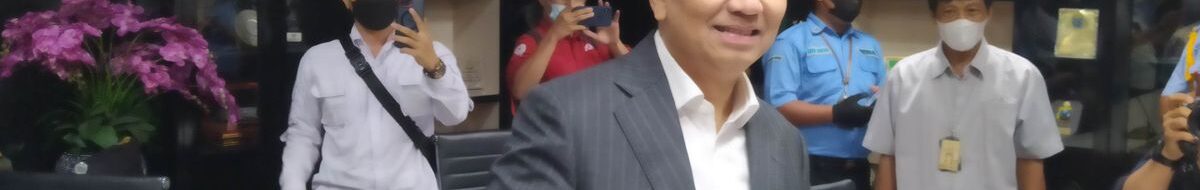 Effendi Simbolon: Pernyataan Kontroversial TNI, Kisah Politiknya