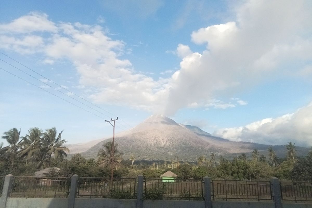 Erupsi Lewotobi Laki-laki: 6 Desa Diminta Segera Mengungsi