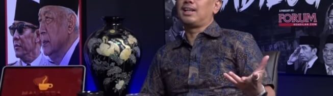 Gibran Rakabuming: Profesor Singapura Bongkar Identitas Digitalnya