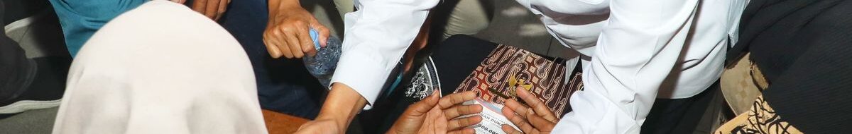Korban KMP Tunu Pratama Jaya Dapat Santunan, Keluarga Terima Rp10 Juta