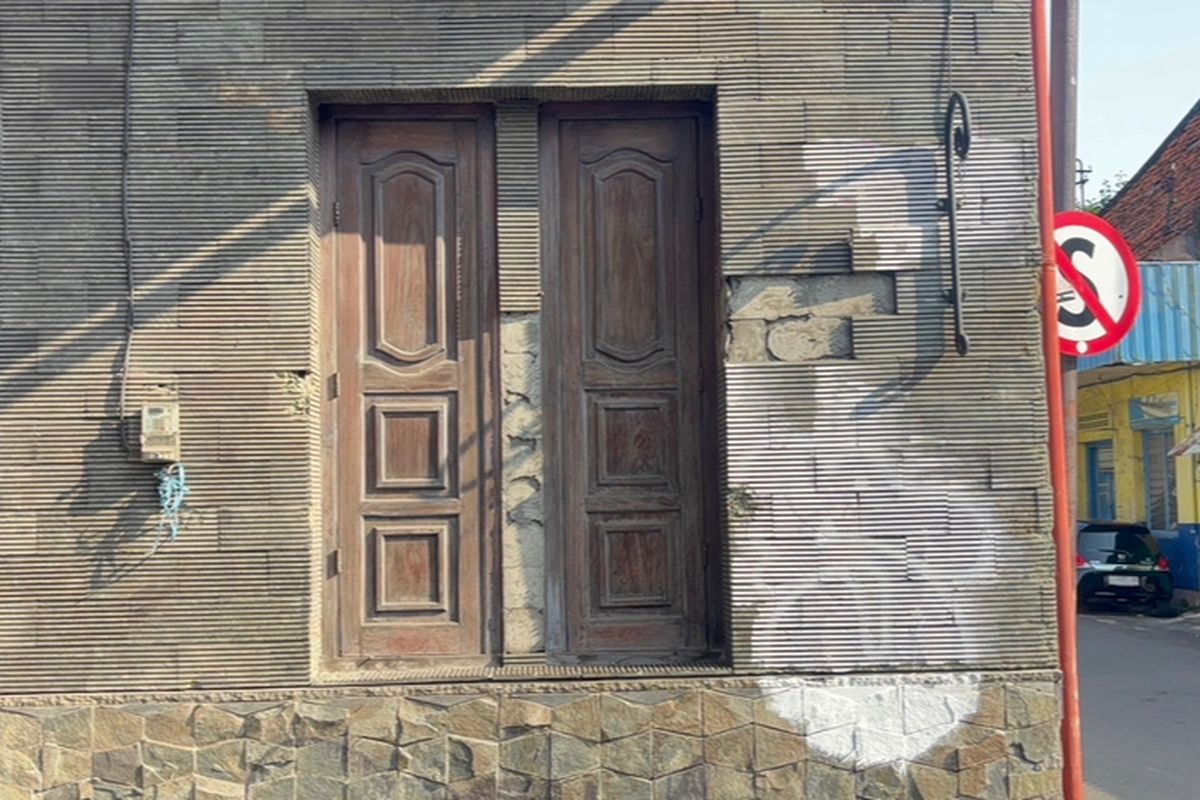 Malang! Lampu Hias Kota Lama Surabaya Raib, Polisi Bergerak