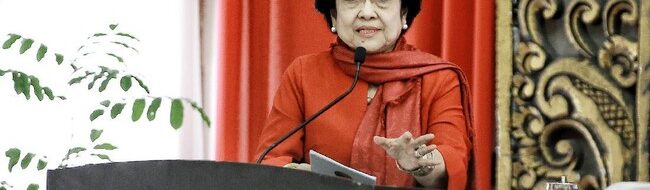 Megawati Soekarnoputri Berpidato di Forum Internasional Tiongkok