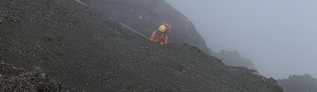 Pendaki Swiss Alami Kecelakaan Rinjani, Dievakuasi Dramatis Lewat Udara