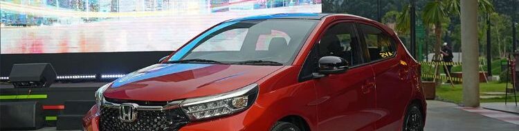 Sigra Kalahkan Avanza! Ini 10 Mobil Terlaris Agustus 2024