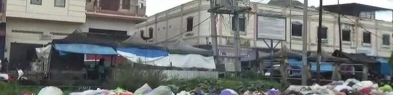 Siti Dielu-elukan di Pasar, Janji Bersihkan Sampah Polewali Mandar