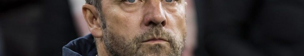 Hansi Flick Si "Ayah"  yang Bikin Bek Muda Barcelona Ini Terharu!