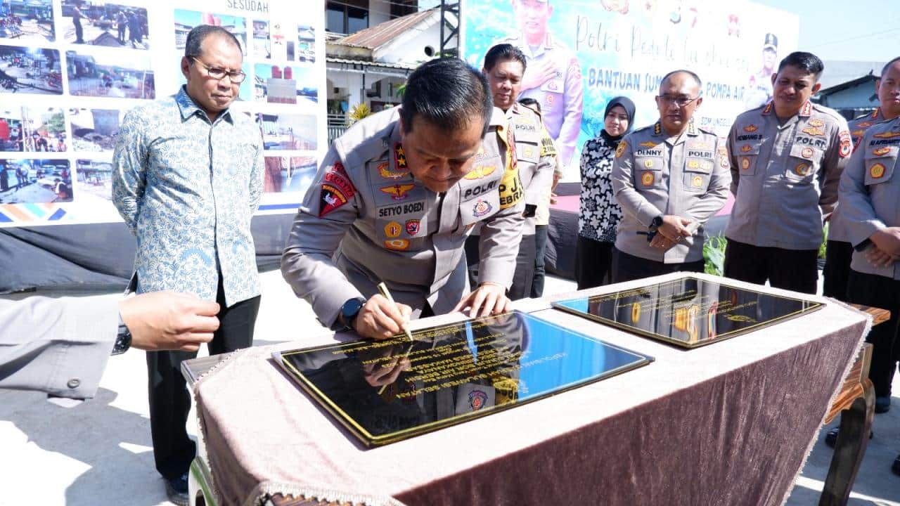 Kapolda Sulsel Bangun Sumur Bor, Warga Makassar Terbebas dari Kekeringan?