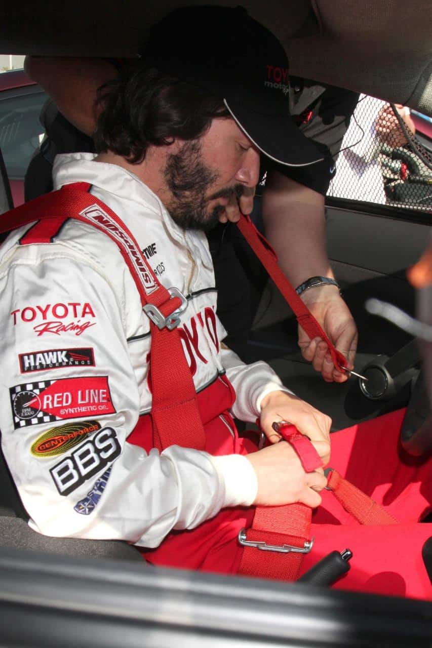 Keanu Reeves Ngebut di Toyota GR Cup!