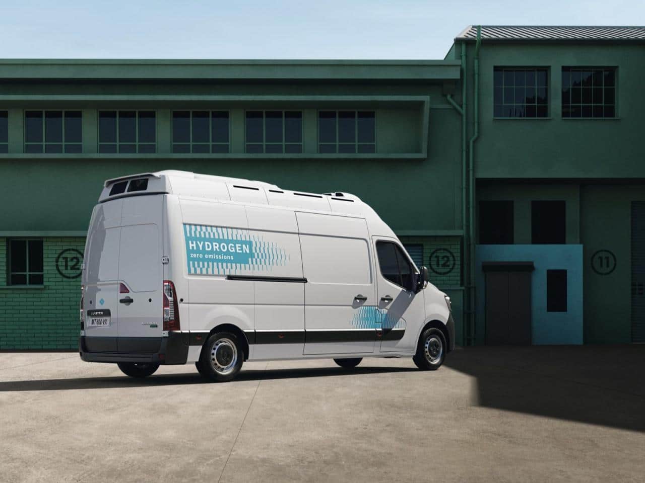 Van Hidrogen Renault Master H2-Tech: Jarak Tempuh 700 Km, Isi Ulang 5 Menit!