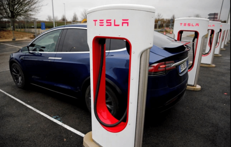 Tesla Terbakar Lagi! Mobil Listrik Elon Musk Kembali Timbulkan Korban Jiwa